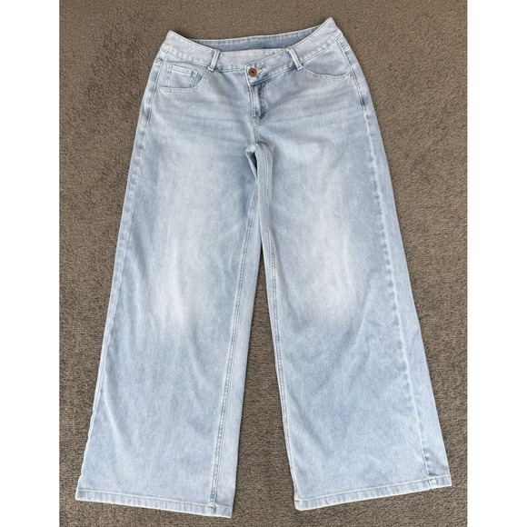 HALARA Denim - Halara Light Wash Wide Leg Crossover Waist Denim Jeans Blue S